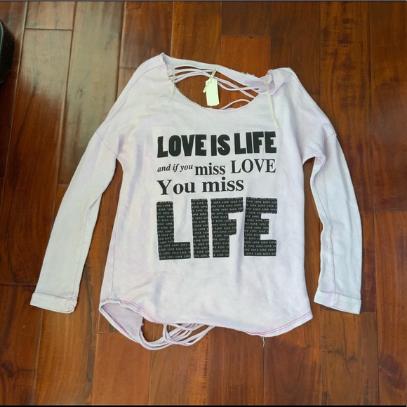 Tops - Picture 1 of 3